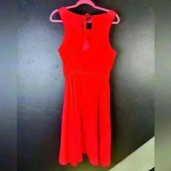 ATHLETA Martinique Neon Coral Easy Shift Dress Size Small Tassel Wrap - Picture 9 of 11